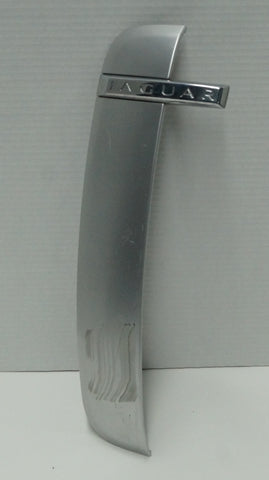 2008 - 2009 Jaguar XJ (X358) Left Fender Vent Trim | Part # - 7W93-280B11-DB
