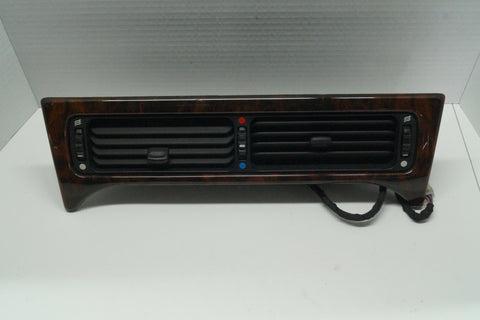 1995 - 1997 Jaguar XJ (X300) Center Dash Vent | Part # - GNA6770AA