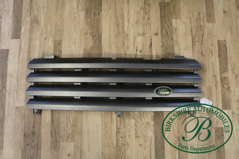 Land Rover LR3 Grill part# DHB000274LML. Fits Land Rover LR3 2005-2009