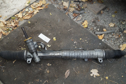 USED LAND ROVER RACK AND PINION ASSEMBLY PART # LR032374. FITS LANDROVER LR3 2005-2009