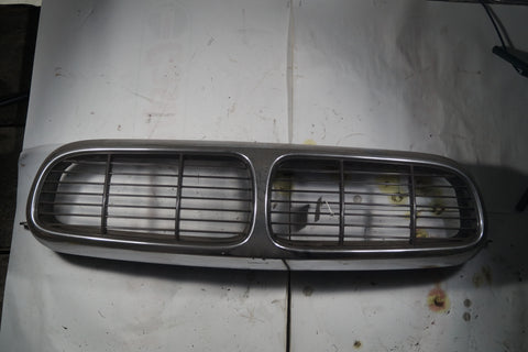 USED JAGUAR  GRILLE MOLDING WITH SLATS PART #2W93-8A100A. FITS JAGUAR XJ8,XJR 2004-2007.