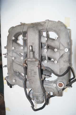 USED LAND ROVER ENGINE INTAKE MANIFOLD PART #4650786. FITS LANDROVER LR3 2006-2007