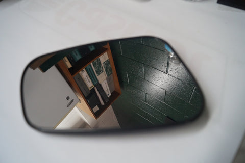 NEW LAND ROVER REAR DOOR MIRROR GLASS PART #CRD100640