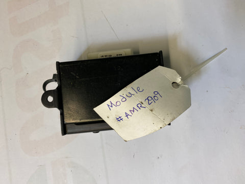 USED LAND ROVER FRONT DOOR AMPLIFIER PART #AMR2909. FITS LAND ROVER 1996-1997.