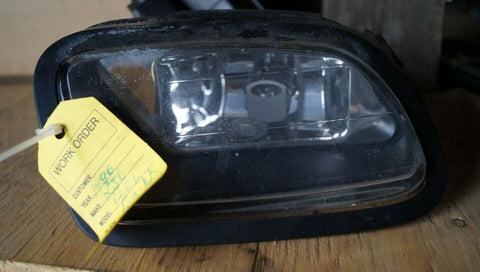 USED RIGHT FOG LAMP ASSEMBLY FOR JAGUAR PART # DBC11016. FITS JAGUAR XJ6 1995-1997, JAGUAR VANDEN PLAS 1995-1997,JAGUAR XJ12 1995-1996, JAGUAR XK8 1997