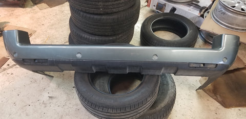 USED REAR BUMPER FOR LAND ROVER. FITS RANGE ROVERS 2003-2005