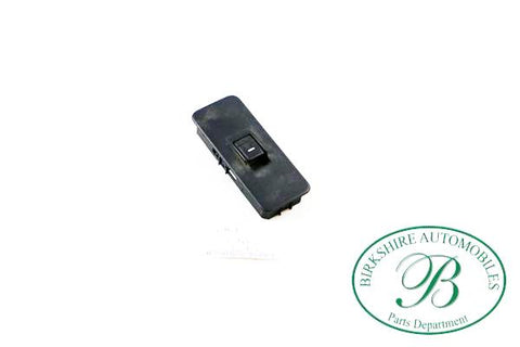 Land Rover Window Switch for Right Front & Rear Doors Part #YUD 501070 PVJ Fits 05-09 LR3, 06-09 Range Rover Sport