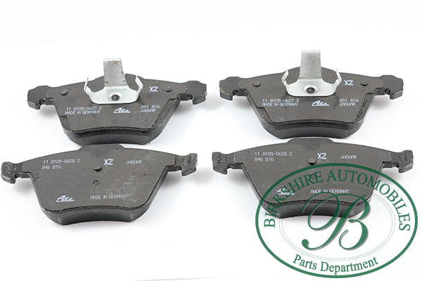 Jaguar Front Brake Pads parts # C2Z14096/ C2C40926/ C2D31788. Fits Jaguar  09-11/16 XF, 06-08 S-type R, 06-09 Super V8, 06-09 XJR, 10-15 XK, 07-09 XKR.