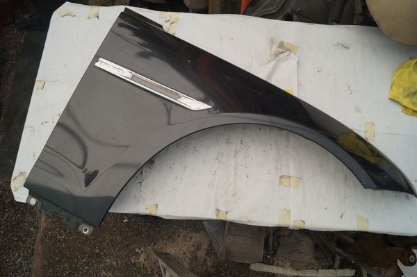 USED JAGUAR FRONT RIGHT FENDER PART #C2D20215. FITS JAGUAR XJ